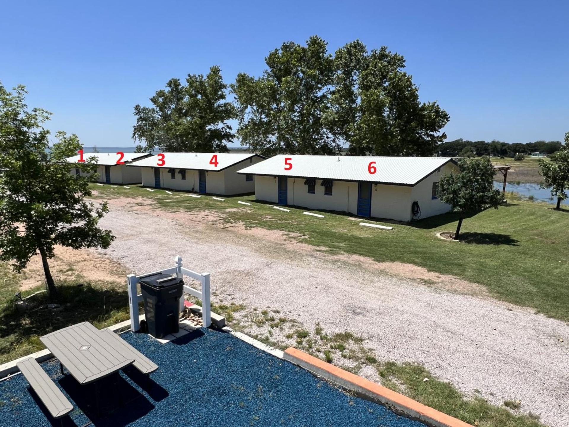 Oasis Lake Buchanan Bluffton 外观 照片
