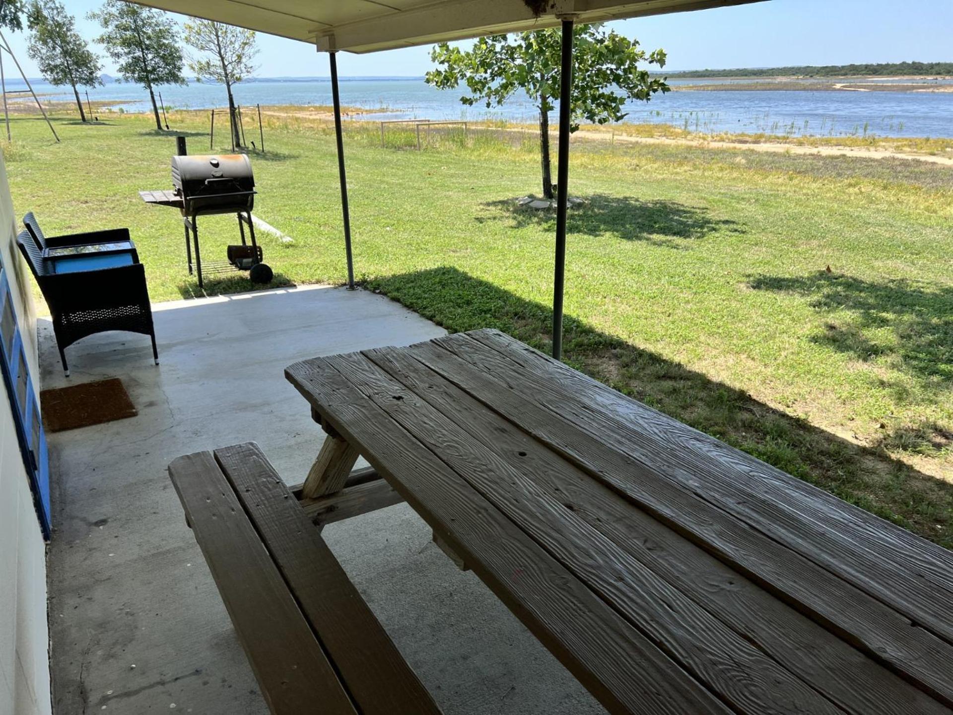 Oasis Lake Buchanan Bluffton 外观 照片